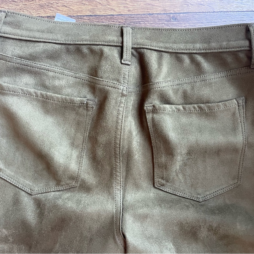 Banana Republic Faux Suede Olive Colored High Rise Skinny Pants, Women’s Size 10 - Picture 8 of 8